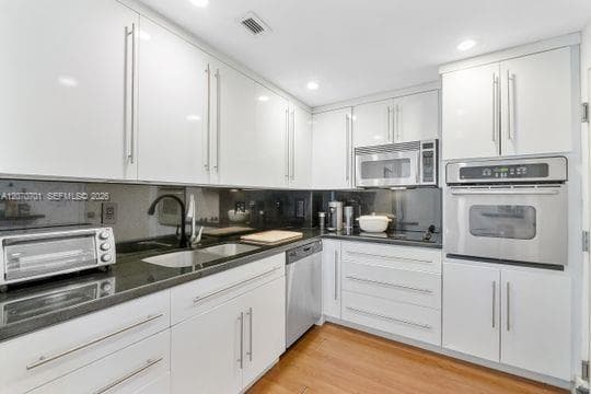 90 Edgewater Dr # 917, Coral Gables FL 33133 - Coral Gables, FL - Photo 4