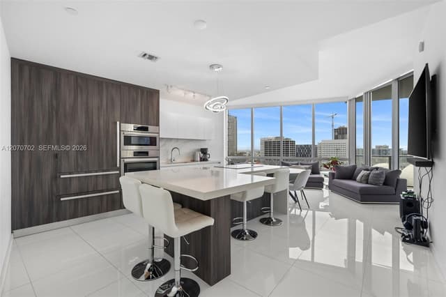 851 NE 1st Ave # 1610, Miami FL 33132 - Miami, FL - Photo 3