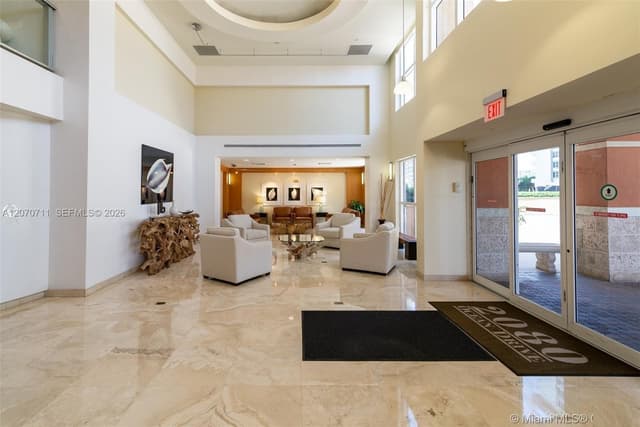 2080 S Ocean Dr, Hallandale Beach FL 33009 - Hallandale Beach, FL - Photo 3