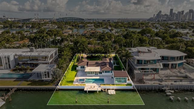 205 N Hibiscus Dr, Miami Beach FL 33139 - Miami Beach, FL - Photo 2