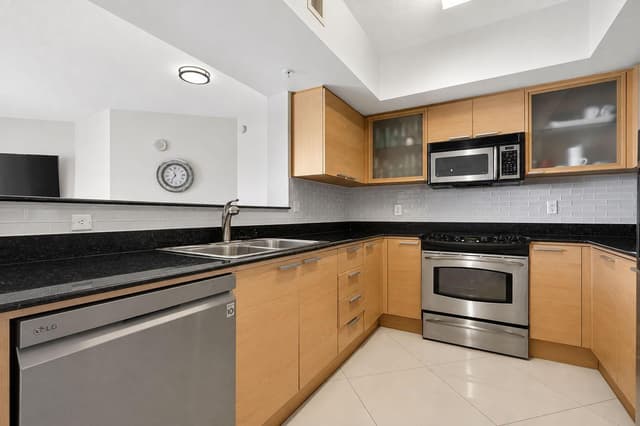 16699 Collins Avenue # 3509, Sunny Isles Beach FL 33160 - Sunny Isles Beach, FL - Photo 7