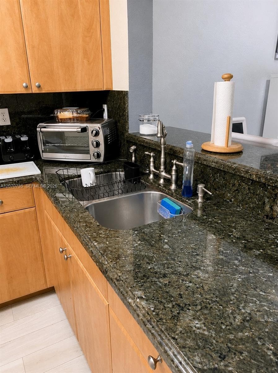 7991 NW 8th St # 110, Miami FL 33126 - Miami, FL - Photo 1