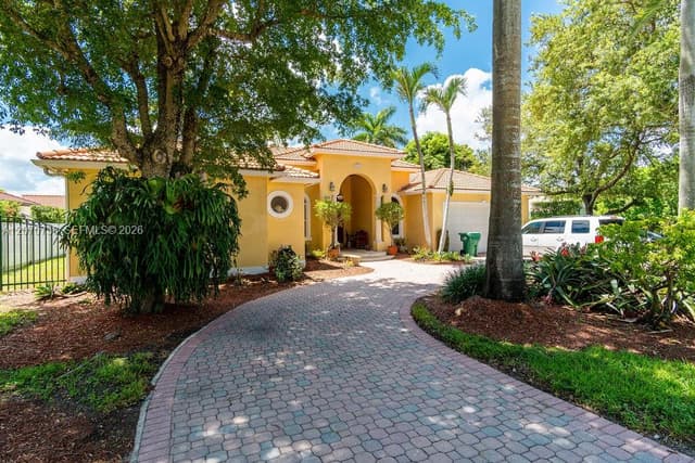 2610 SW 112th Ct, Miami FL 33165 - Miami, FL - Photo 3