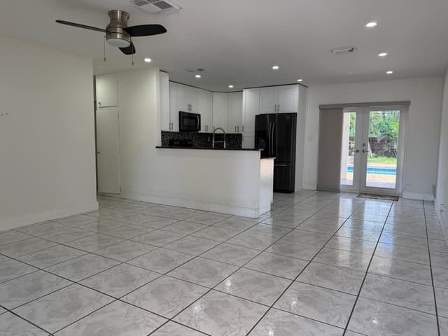 630 NE 23RD Court, Pompano Beach FL 33064 - Pompano Beach, FL - Photo 5