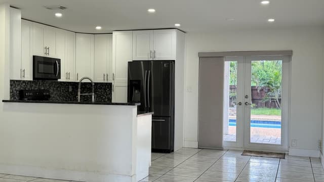 630 NE 23RD Court, Pompano Beach FL 33064 - Pompano Beach, FL - Photo 4