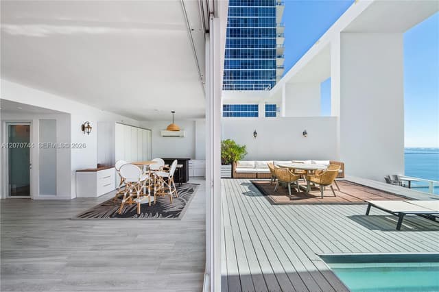 1040 Biscayne Blvd # 4602, Miami FL 33132 - Miami, FL - Photo 2