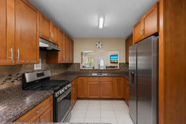 12021 SW 209th St, Miami FL 33177 - Miami, FL - Photo 6