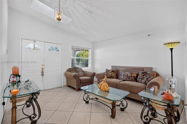 2375 SW 141st Ave, Miami FL 33175 - Miami, FL - Photo 6