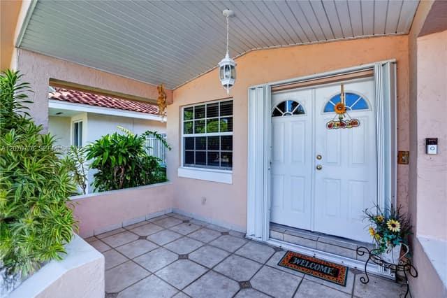 2375 SW 141st Ave, Miami FL 33175 - Miami, FL - Photo 4