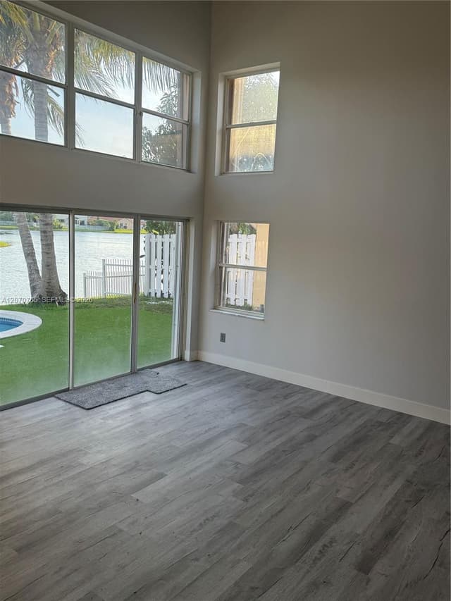 13950 Oak Ridge Dr, Davie FL 33325 - Davie, FL - Photo 6