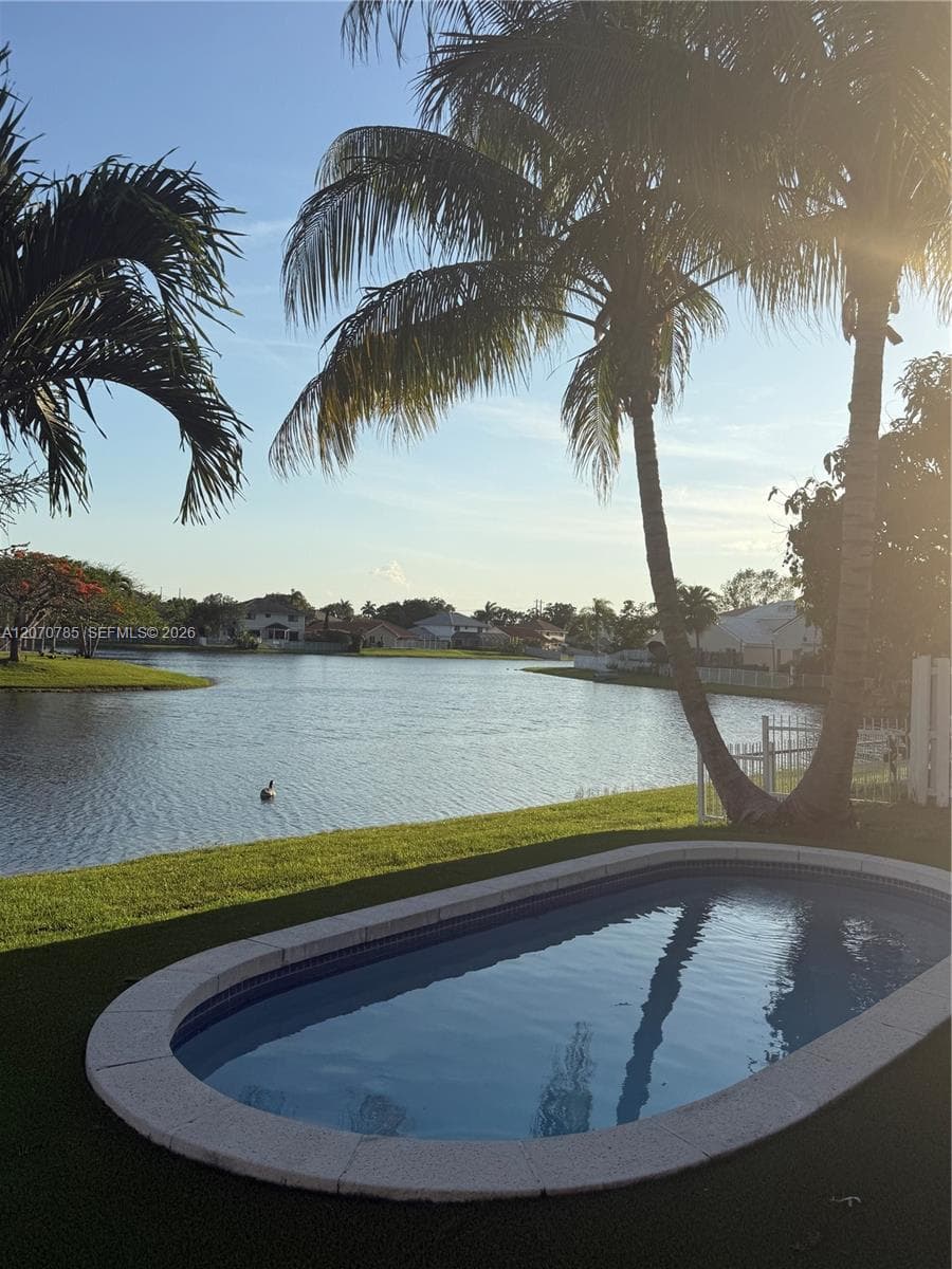 13950 Oak Ridge Dr, Davie FL 33325 - Davie, FL - Photo 1