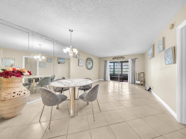 7807 GOLF CIR Drive # 105, Margate FL 33063 - Margate, FL - Photo 7