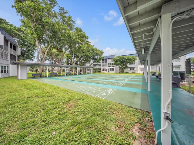 7807 GOLF CIR Drive # 105, Margate FL 33063 - Margate, FL - Photo 3