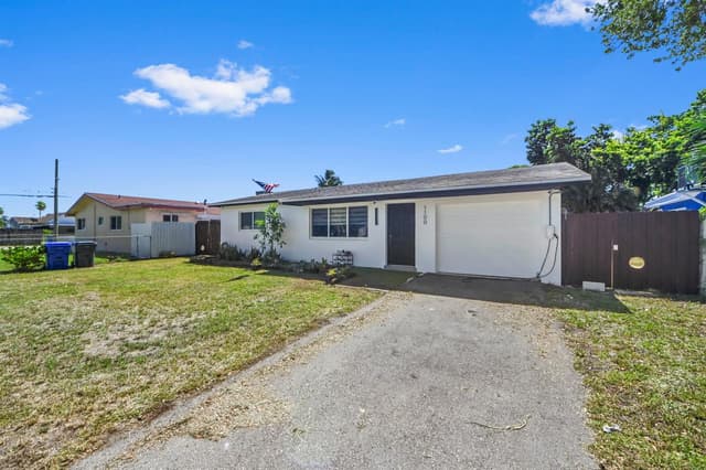 1100 N 57TH Terrace, Hollywood FL 33021 - Hollywood, FL - Photo 2