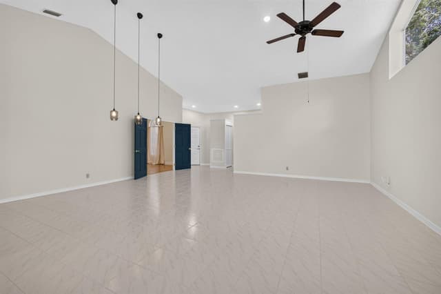 101 SABAL PALM Lane, Palm Beach Gardens FL 33418 - Palm Beach Gardens, FL - Photo 7