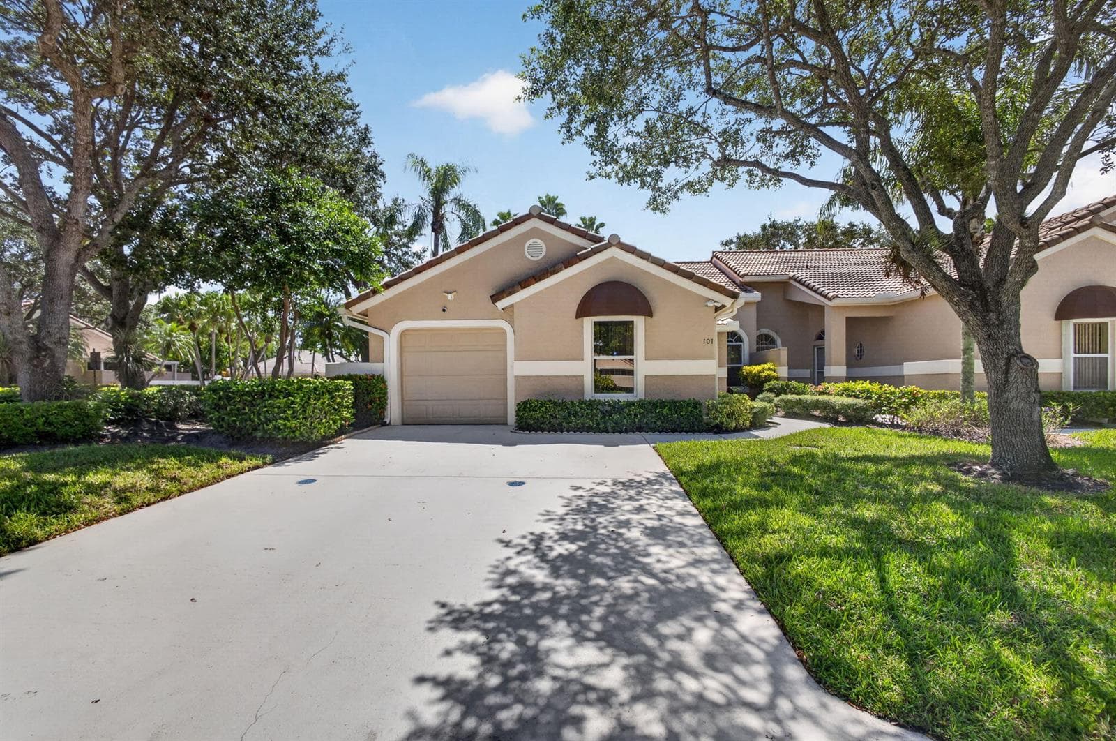 101 SABAL PALM Lane, Palm Beach Gardens FL 33418