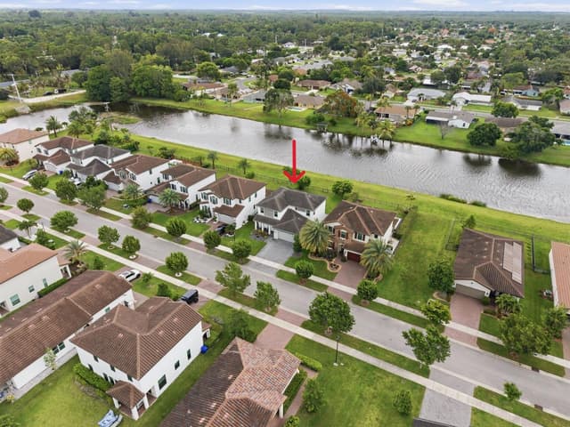 3266 DUNNING Drive, Royal Palm Beach FL 33411 - Royal Palm Beach, FL - Photo 2