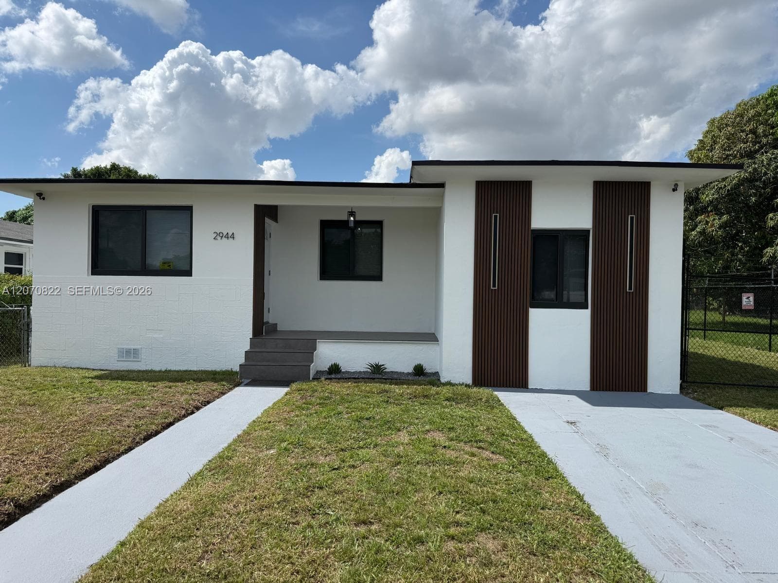 2944 NW 61st St, Miami FL 33142 - Miami, FL - Photo 1