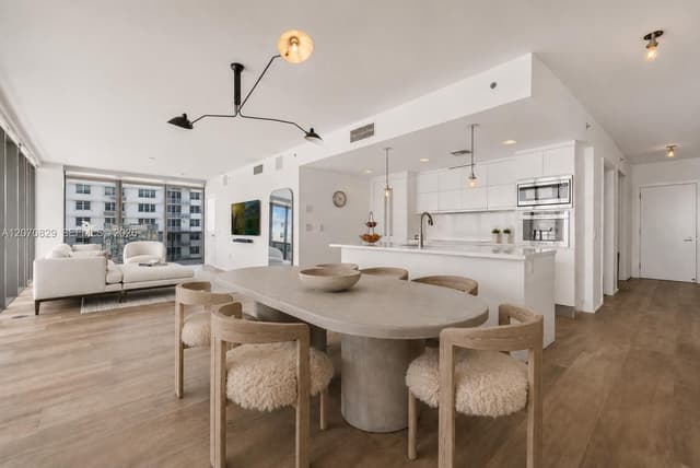 5875 Collins Ave # 1102, Miami Beach FL 33140 - Miami Beach, FL - Photo 6
