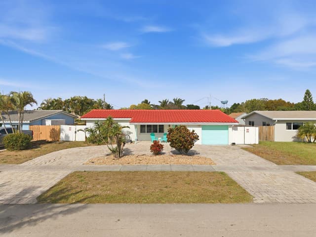 1123 SE 2ND Avenue, Deerfield Beach FL 33441 - Deerfield Beach, FL - Photo 2