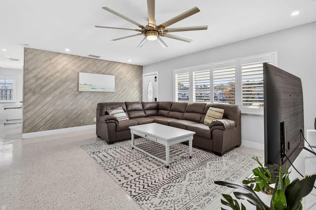 1123 SE 2ND Avenue, Deerfield Beach FL 33441 - Deerfield Beach, FL - Photo 6