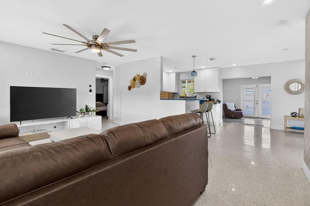 1123 SE 2ND Avenue, Deerfield Beach FL 33441 - Deerfield Beach, FL - Photo 4