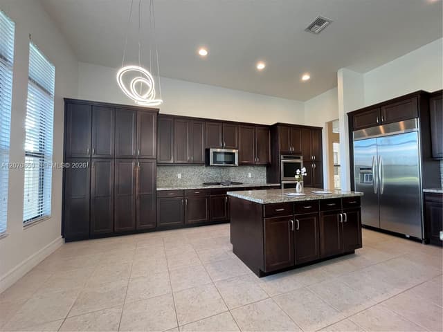 8248 Lost Creek Ln, Delray Beach FL 33446 - Delray Beach, FL - Photo 7