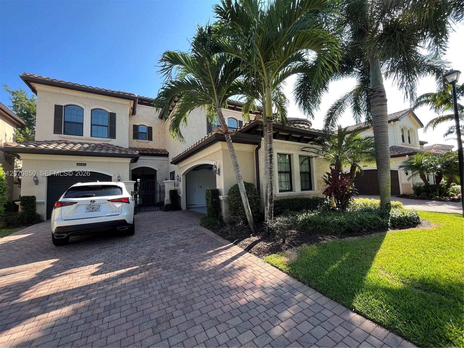 8248 Lost Creek Ln, Delray Beach FL 33446 - Delray Beach, FL - Photo 1