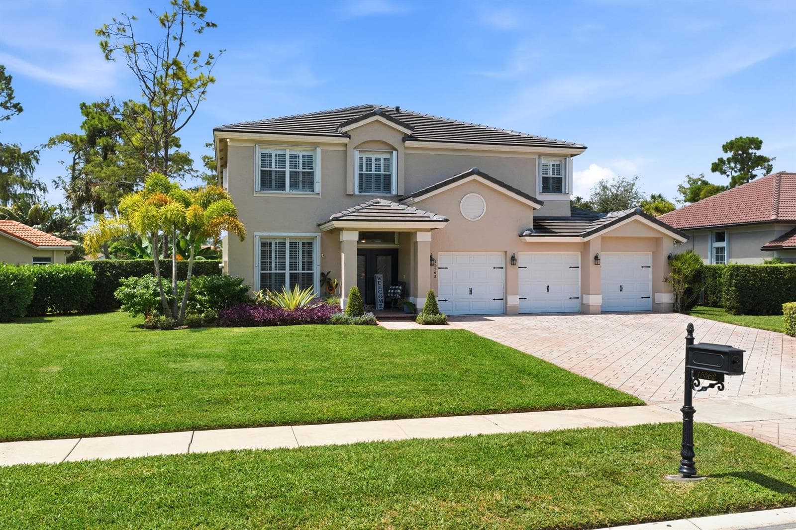15562 Cypress Park Drive, Wellington FL 33414 - Wellington, FL - Photo 1