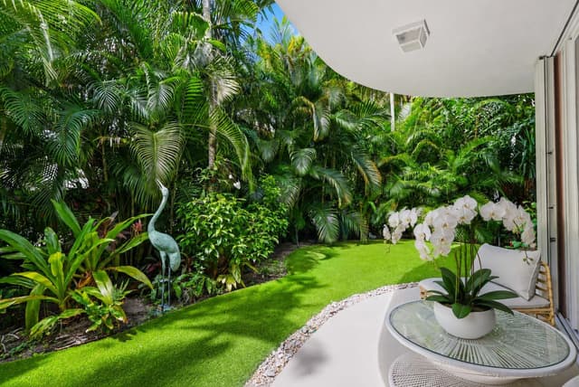 429 Australian Avenue # 3, Palm Beach FL 33480 - Palm Beach, FL - Photo 5