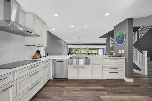 2435 PRESIDENTIAL Way # G, West Palm Beach FL 33401 - West Palm Beach, FL - Photo 6