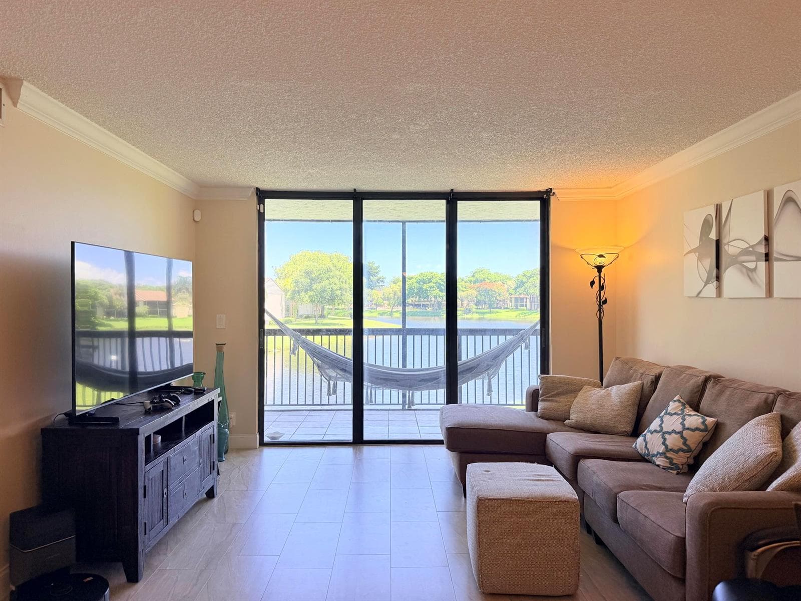 1266 S MILITARY Trail # 525, Deerfield Beach FL 33442 - Deerfield Beach, FL - Photo 1