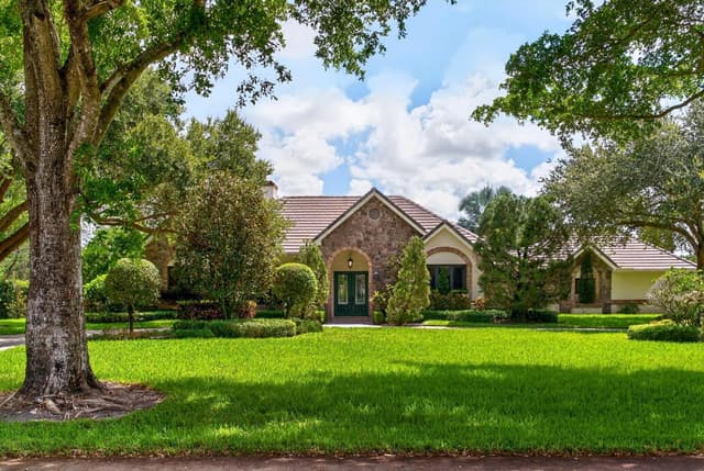 5591 W Leitner Drive, Coral Springs FL 33067 - Coral Springs, FL - Photo 2