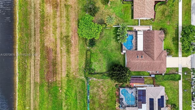 4225 NW 7th Pl, Deerfield Beach FL 33442 - Deerfield Beach, FL - Photo 4