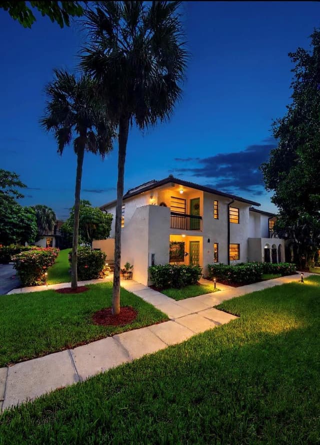 21785 Cypress Drive # 46B, Boca Raton FL 33433 - Boca Raton, FL - Photo 2