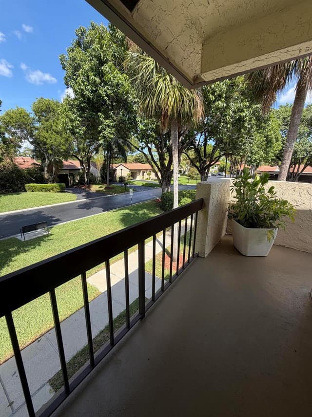 21785 Cypress Drive # 46B, Boca Raton FL 33433 - Boca Raton, FL - Photo 4