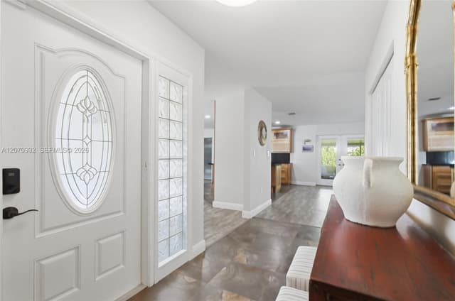 9780 Bel Aire Dr, Cutler Bay FL 33157 - Cutler Bay, FL - Photo 6