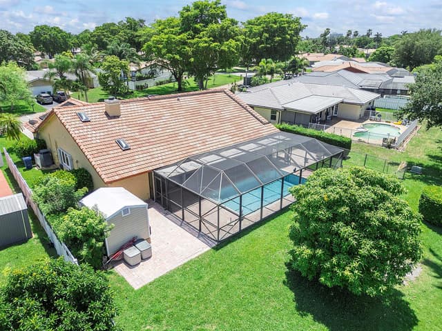8719 NW 1ST Street, Coral Springs FL 33071 - Coral Springs, FL - Photo 6