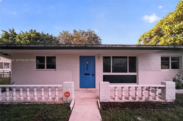 4300 Harrison St, Hollywood FL 33021 - Hollywood, FL - Photo 4