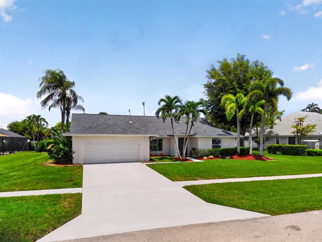 13708 Folkestone Circle, Wellington FL 33414 - Wellington, FL - Photo 3