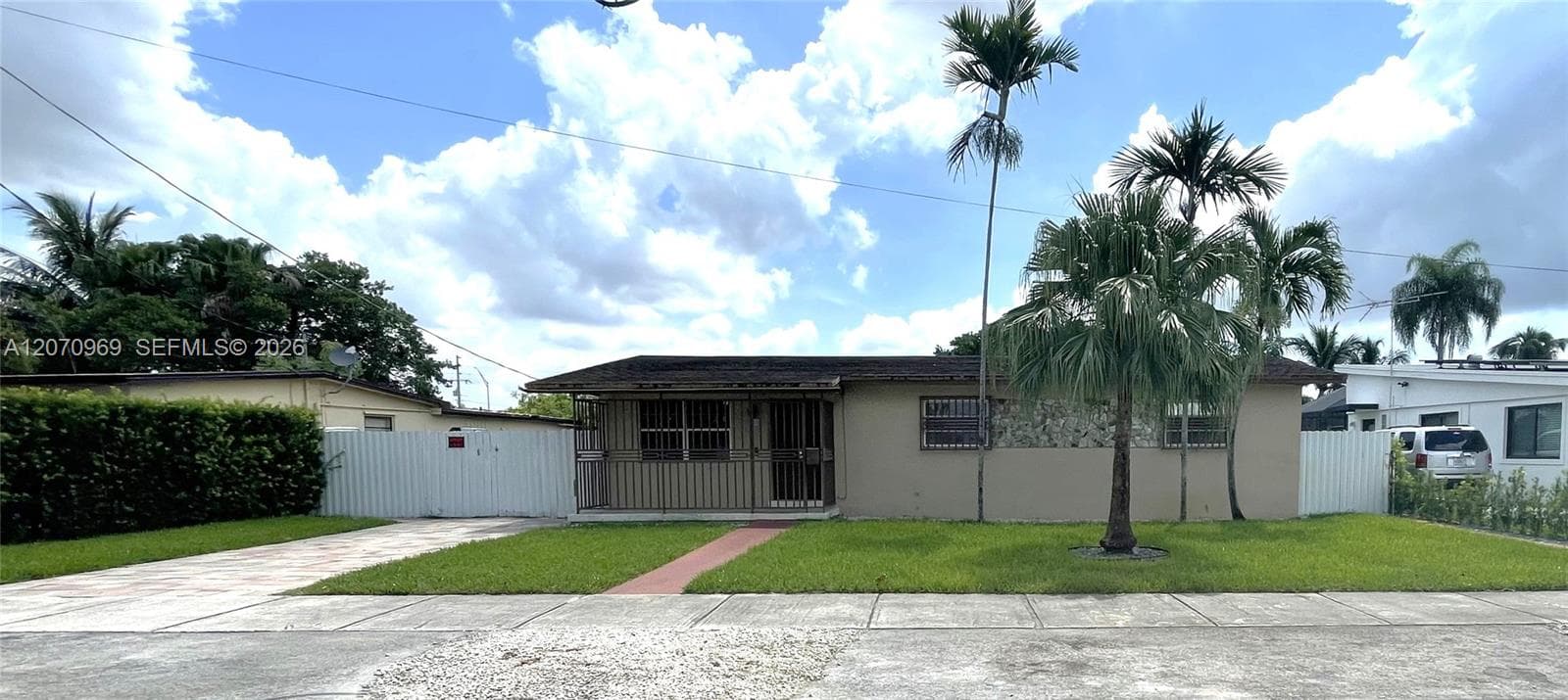 5715 SW 112th Ct, Miami FL 33173 - Miami, FL - Photo 1