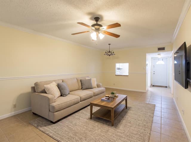 551 NW 80TH Avenue # 203, Margate FL 33063 - Margate, FL - Photo 5