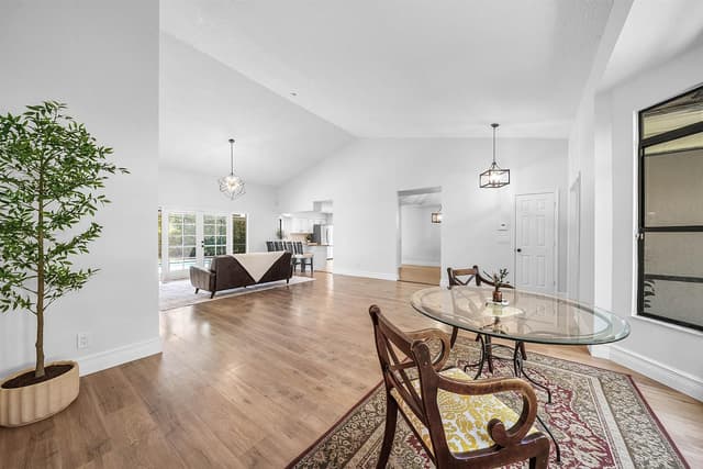 1506 Wiltshire Village Drive, Wellington FL 33414 - Wellington, FL - Photo 7