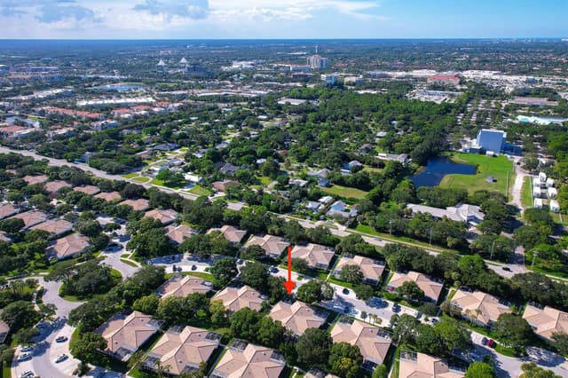 2301 PIN OAK Court, Palm Beach Gardens FL 33410 - Palm Beach Gardens, FL - Photo 5
