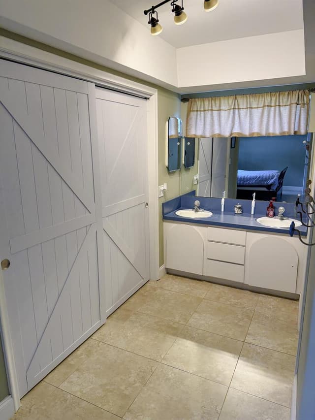 820 NW 73rd Terrace, Plantation FL 33317 - Plantation, FL - Photo 5