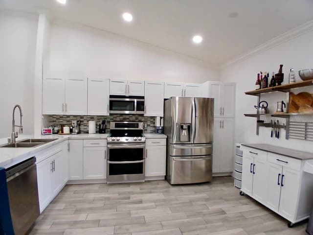 11173 NW 38TH Place, Sunrise FL 33351 - Sunrise, FL - Photo 5