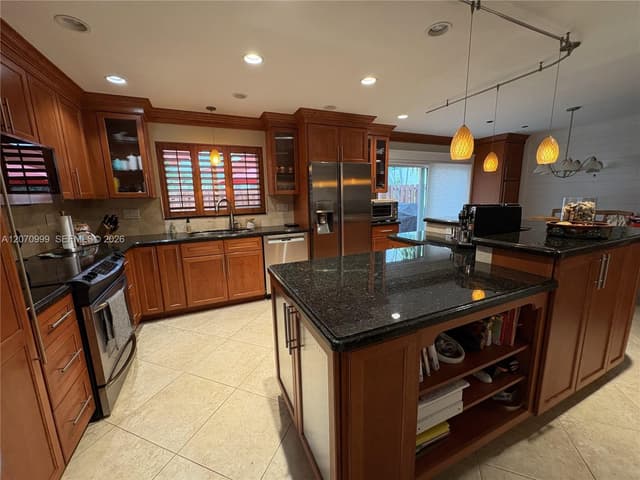 10880 SW 149th Pl, Miami FL 33196 - Miami, FL - Photo 7