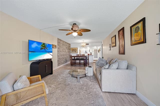 3241 Holiday Springs Blvd # 106, Margate FL 33063 - Margate, FL - Photo 2