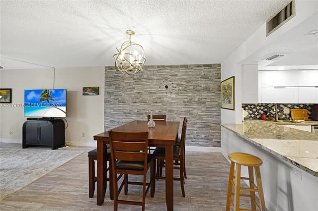 3241 Holiday Springs Blvd # 106, Margate FL 33063 - Margate, FL - Photo 7