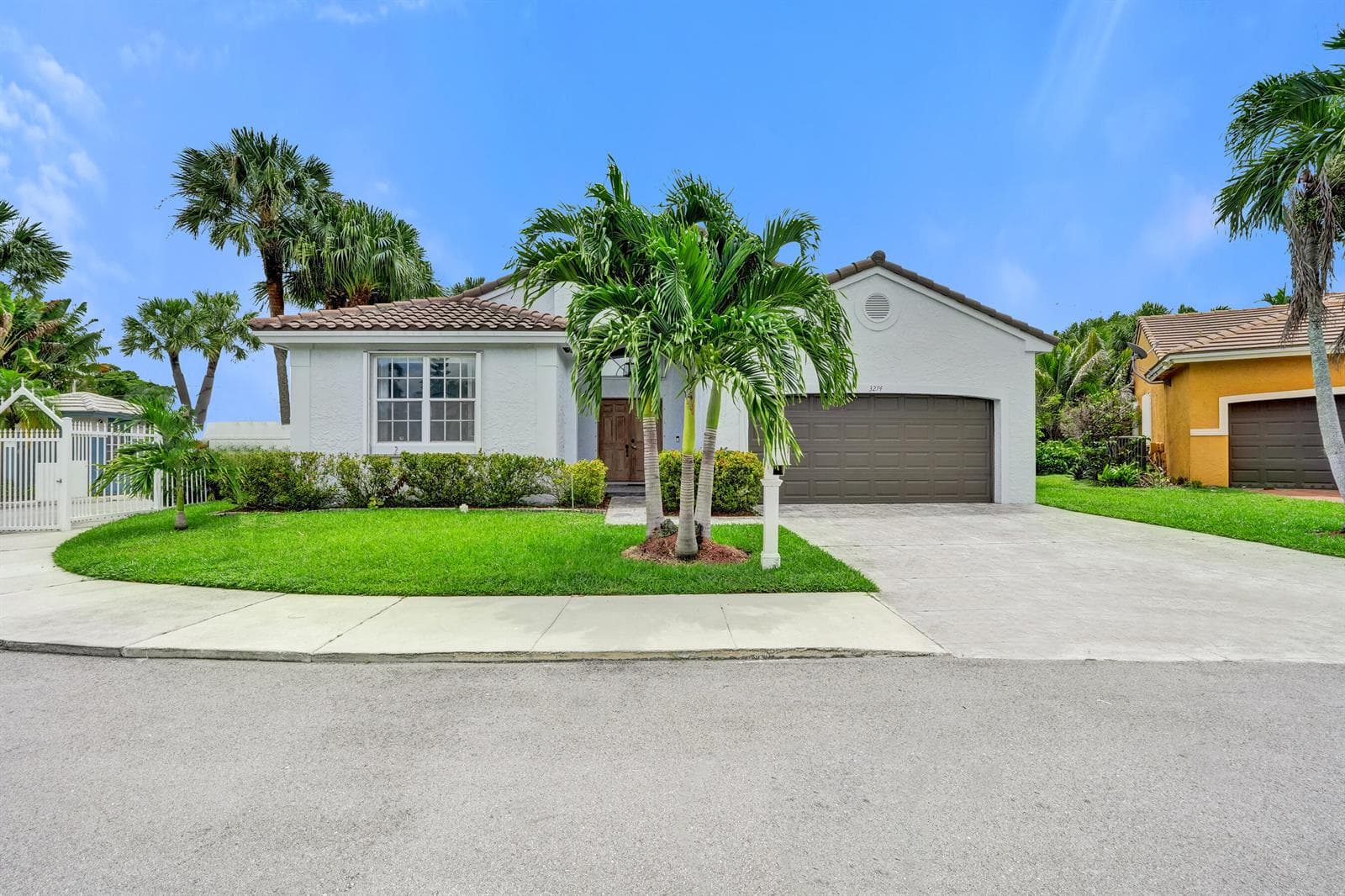 3274 NW 22ND Avenue, Oakland Park FL 33309 - Oakland Park, FL - Photo 1